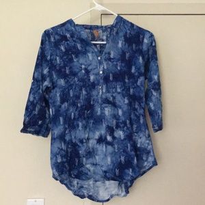 NWT blue printed tunic